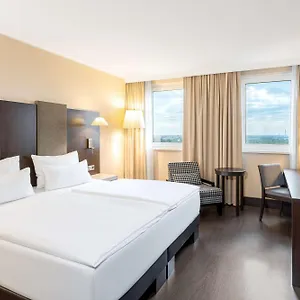 Nh Danube Hotel Viena